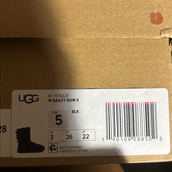 UGG- Bailey Bow II, BLK, women QS - Picture 9 of 9